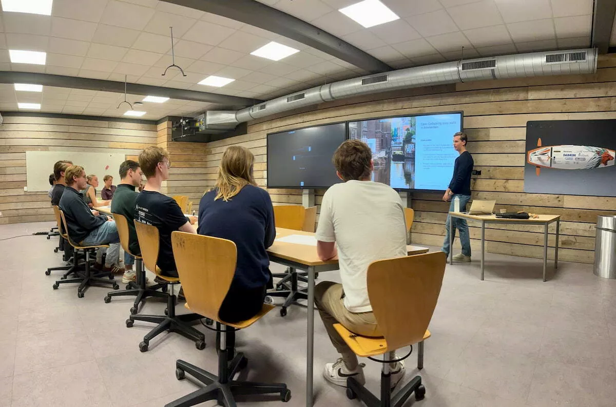Case presentation Althen Sensors durin TU Dleft Partner Day.