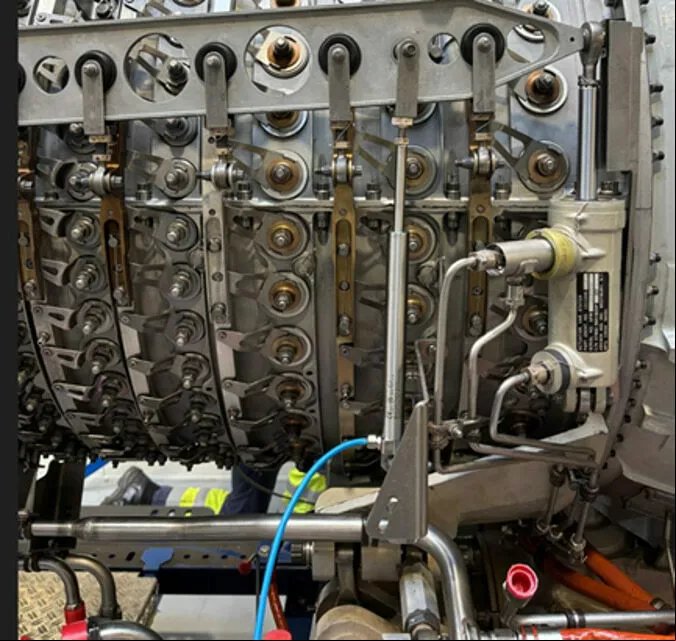 Position sensor lm 2500 gas turbine